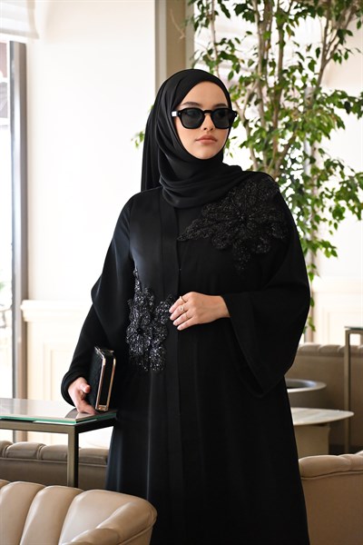 Parıl Aplike İşlemeli Siyah Abaya