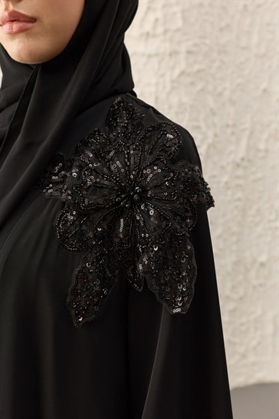 Parıl Aplike İşlemeli Siyah Abaya