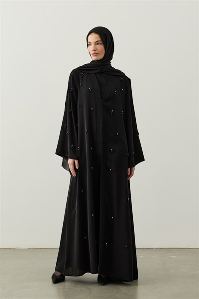 Siyah Lal Abaya