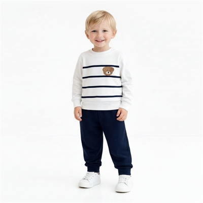 Çizgili Sweatshirt ve Lacivert Eşofman Takımı