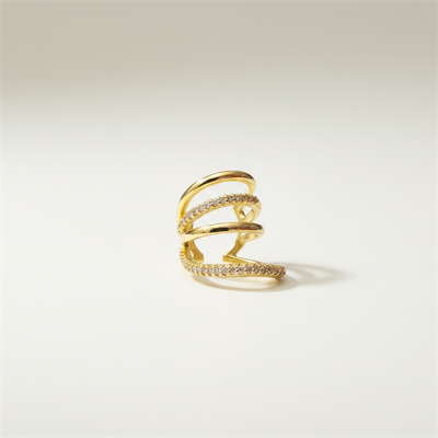 Earcuff Sıkıştırmalı Çelik Kıkırdak Küpe Çoklu Halka Görünümlü Altın Renk         