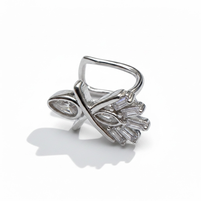 Earcuff Sıkıştırmalı Çelik Kıkırdak Küpe Baget Taşlı X Gümüş Renk         