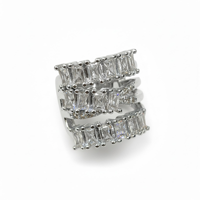 Earcuff Sıkıştırmalı Pirinç Kıkırdak Küpe Baget Taşlı Üç Sıralı Gümüş Renk         