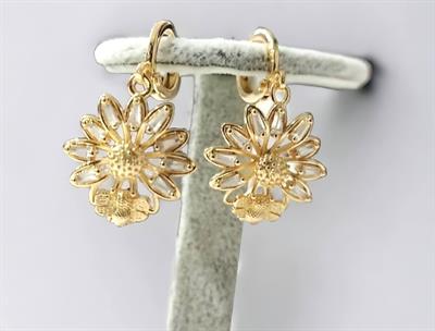 Kadın Çelik Ucu Arılı Baget Taşlı Çiçek Küpe Gold Renk