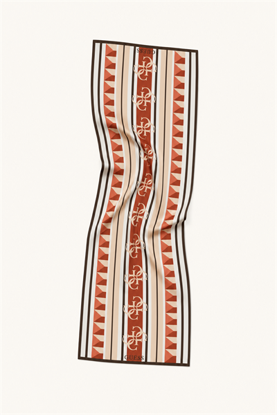 Guess Piramit Pattern