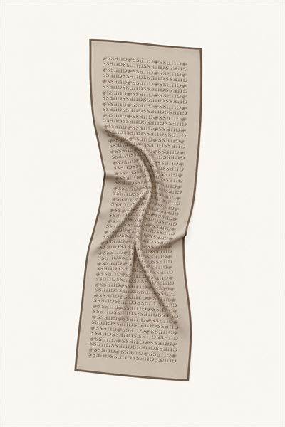 Guess Yazı Şal Pattern