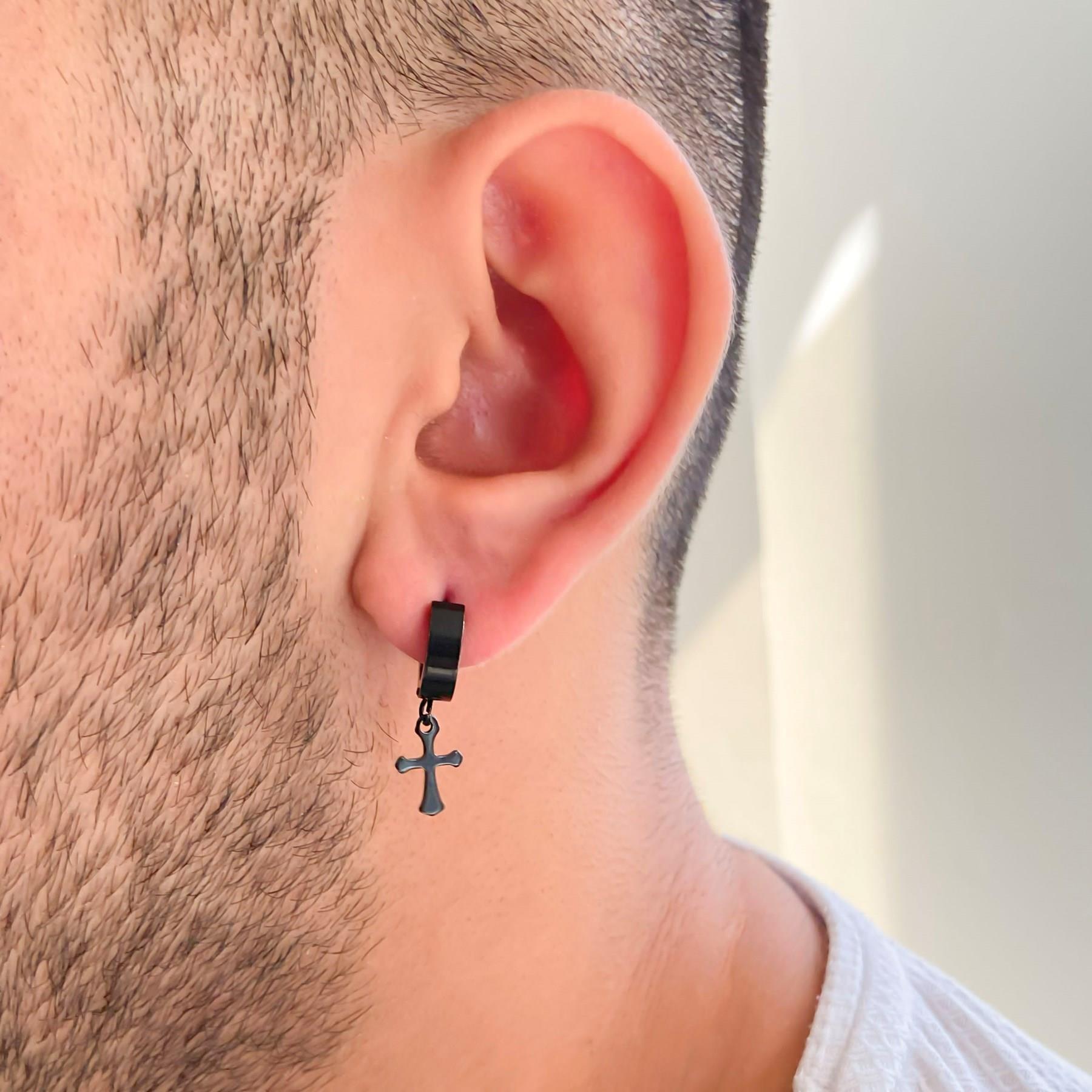 Çelik Halka Küpe Siyah Haç Model Sallantılı Küpe UNK-695