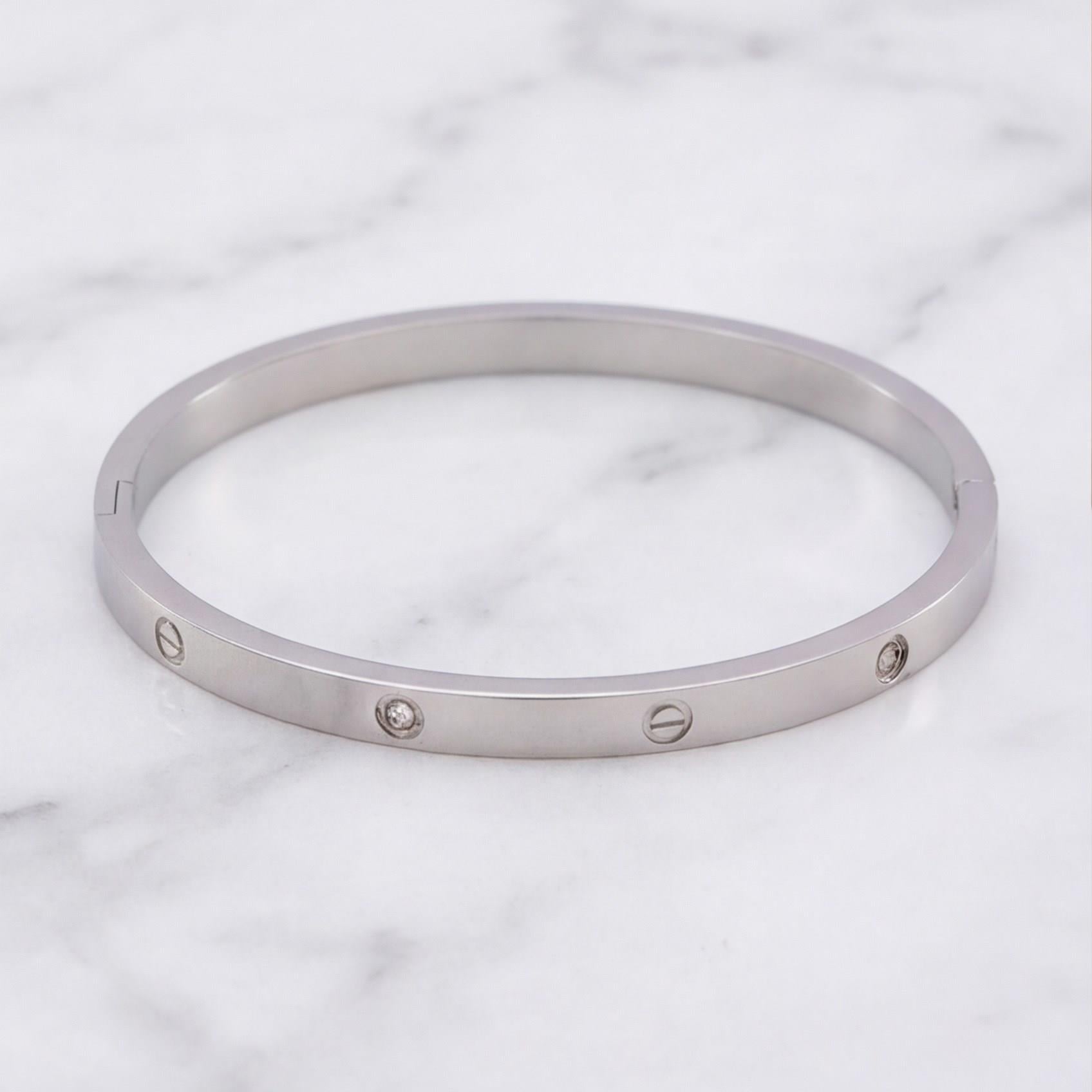 Çelik Kelepçe Bileklik Taşlı Love Model BLZ-596
