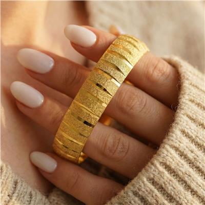 22 Ayar Altın Kaplama 1.5 cm Kalınlıkta İmitasyon Bilezik BLZ-1408