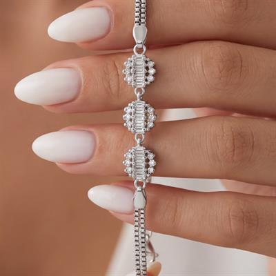 316L Çelik Zirkon Taşlı Şekilli Kadın Bileklik BLK-796