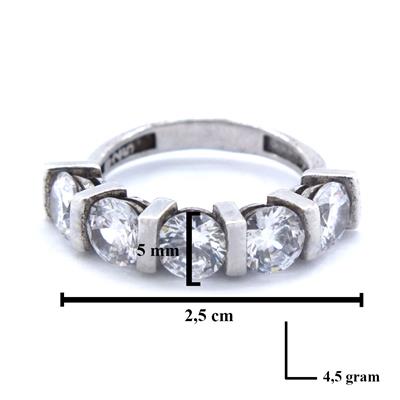 925 Ayar Gümüş Zirkon Baget Taşlı 5 Taş Kadın Yüzük GKY-119