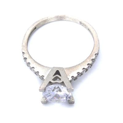 925 Ayar Gümüş Zirkon Baget Taşlı Tek Taş Kadın Yüzük GKY-169