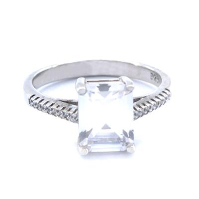 925 Ayar Gümüş Zirkon Baget Tek Taş Kadın Yüzük GKY-127