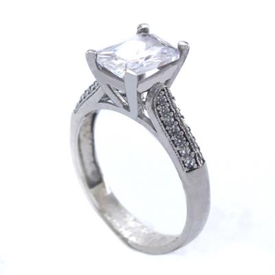 925 Ayar Gümüş Zirkon Baget Tek Taş Tasarım Kadın Yüzük GKY-124