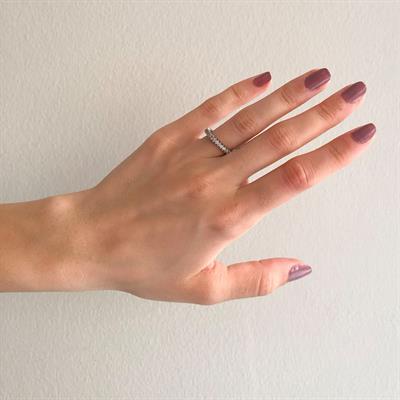 925 Ayar Gümüş Zirkon Taşlı 1 Sıra Tam Tur Kadın Yüzük GKY-103