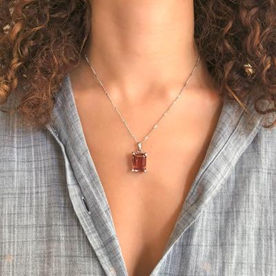 925 Ayar Kare Gümüş Çerçeveli Zultanit Taşlı Kolye Ucu GKU-102