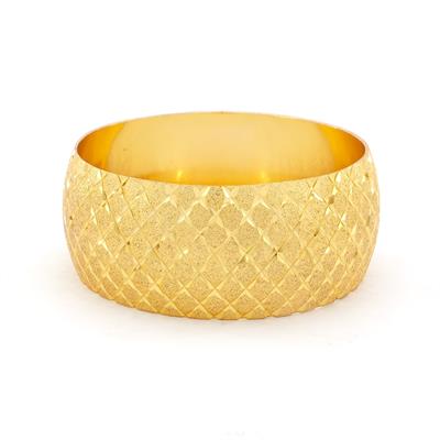 Altın Kaplama Baklava Desenli Mega Bilezik 30mm Kalınlık BLZ-1139