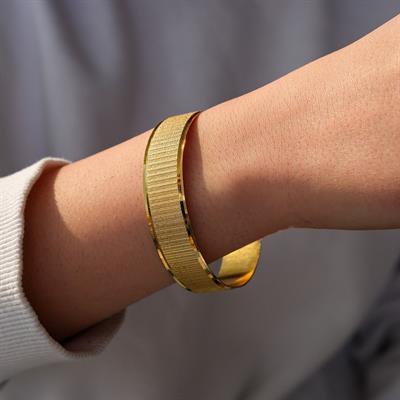 Altın Kaplama Bombesiz Düz Lazerli 1.5 cm Bilezik BLZ-3078