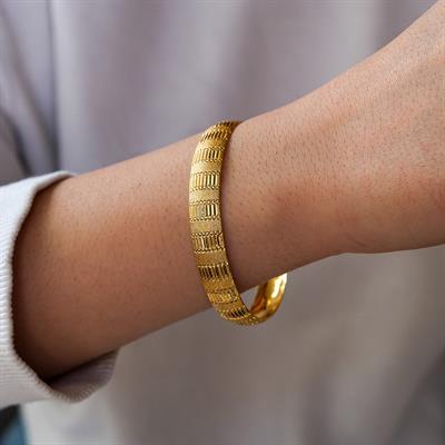 Altın Kaplama Çizgili Noktalı 1 cm Bilezik BLZ-3075