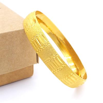 Altın Kaplama Çizgili Noktalı 1 cm Bilezik BLZ-3075