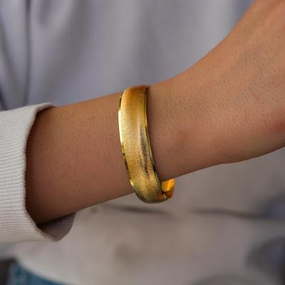 Altın Kaplama Kalemli İmitasyon 15mm Kalınlık Bilezik BLZ-1250