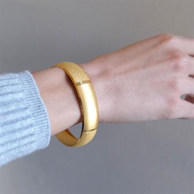 Altın Kaplama Parçalı Düz Ve Simli 1.5 cm Bilezik BLZ-3064