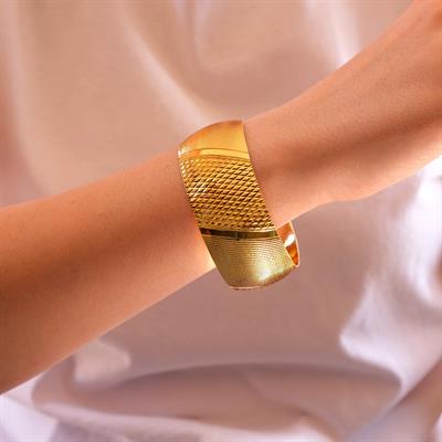 Altın Kaplama Yatay Çizgili  Bilezik 3 cm BLZ-3039