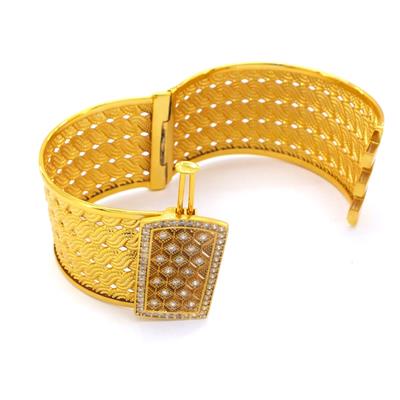 İmitasyon Trabzon Hasırı Altın Kaplama Taşlı Burgu Model Kelepçe BLZ-378