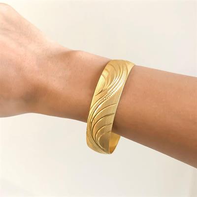 Altın Kaplama Dalgalı Çizgili 1.5 cm İmitasyon Bilezik 