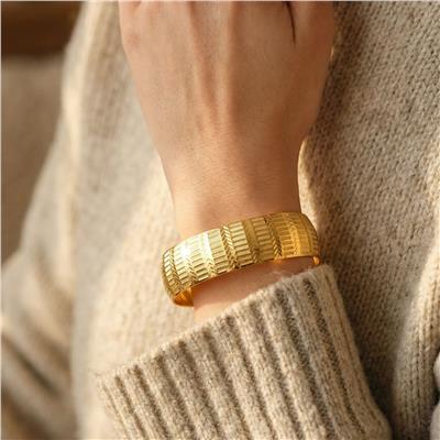 Altın Kaplama Desenli İmitasyon Bilezik-BLZ-3112