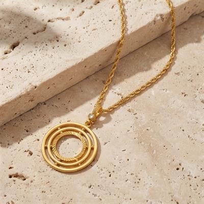 Altın Kaplama İmitasyon Ajda Model Çeyrek Çerçeve İçi Boş Kolye Ucu TGR-733