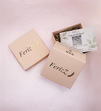 Altın Kaplama İmitasyon Ajda Model Yarım Çerçeve  İçi Boş Kolye Ucu TGR-730