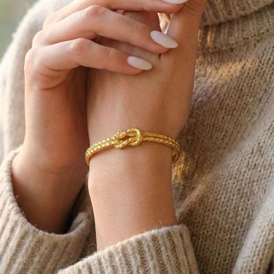 Altın Kaplama İmitasyon İşlemeli Model Aşk Düğümü Ajda Bilezik BLZ-3137