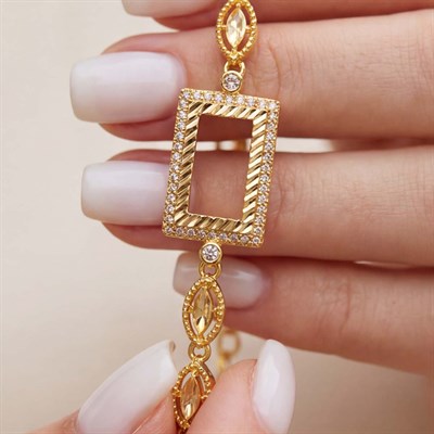 Gold-Plated Engraved Gram Frame Bracelet BLK-1296