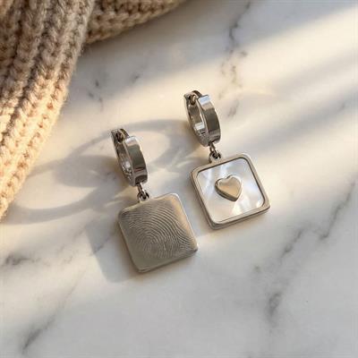 Çelik Sallantılı Küpe Kalpli Detaylı Halka Model UNK-813