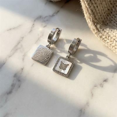 Çelik Sallantılı Küpe Kelebekli Halka Model UNK-814