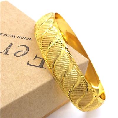 İmitasyon Bilezik Altın Kaplama 1.5 cm Rüzgar Model BLZ-3081