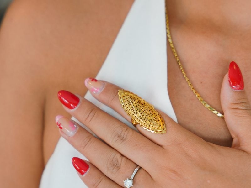 Hint style gold-plated rings