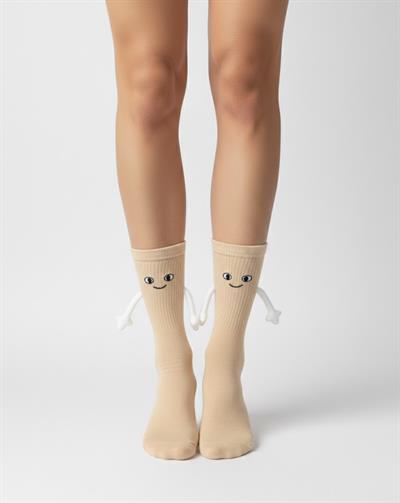 El Ele Tutuşan Krem Atletik Çorap