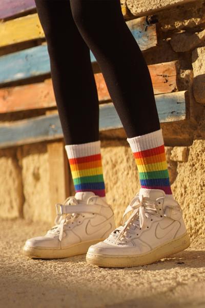 Gökkuşağı Desenli Atletik Unisex Çorap