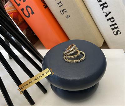 Gold Zirkon Taşlı Kıkırdak Küpe