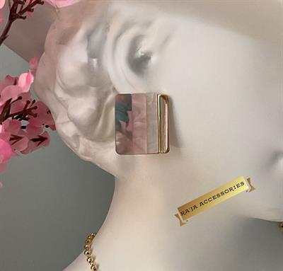 Kare Açık Pembe Mermer Desen Mineli Tasarım Küpe