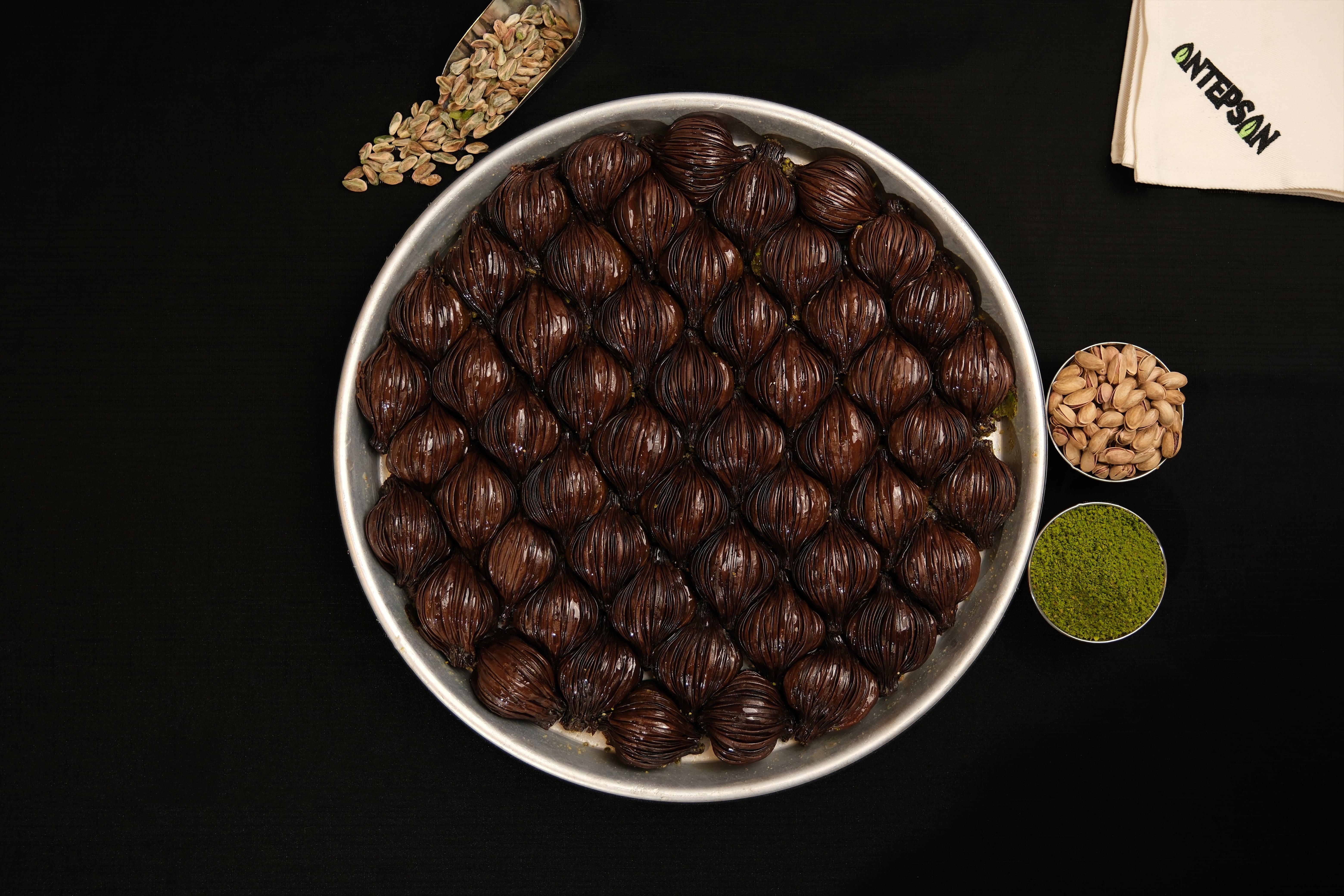 Çikolatalı Midye Tepsi Baklava