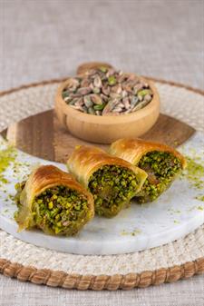 Antep Fıstıklı Şöbiyet Baklava Özel Hediye Kutulu 950 G