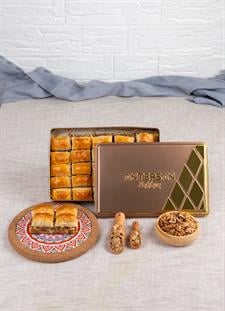 Cevizli Baklava Özel Hediye Kutulu 900 G