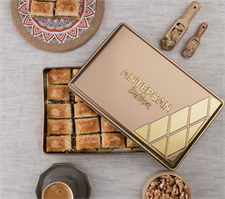 Cevizli Baklava Özel Hediye Kutulu 900 G