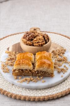 Cevizli Baklava Özel Hediye Kutulu 900 G