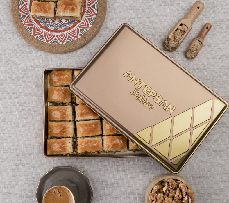 Cevizli Baklava Özel Hediye Kutulu 900 G