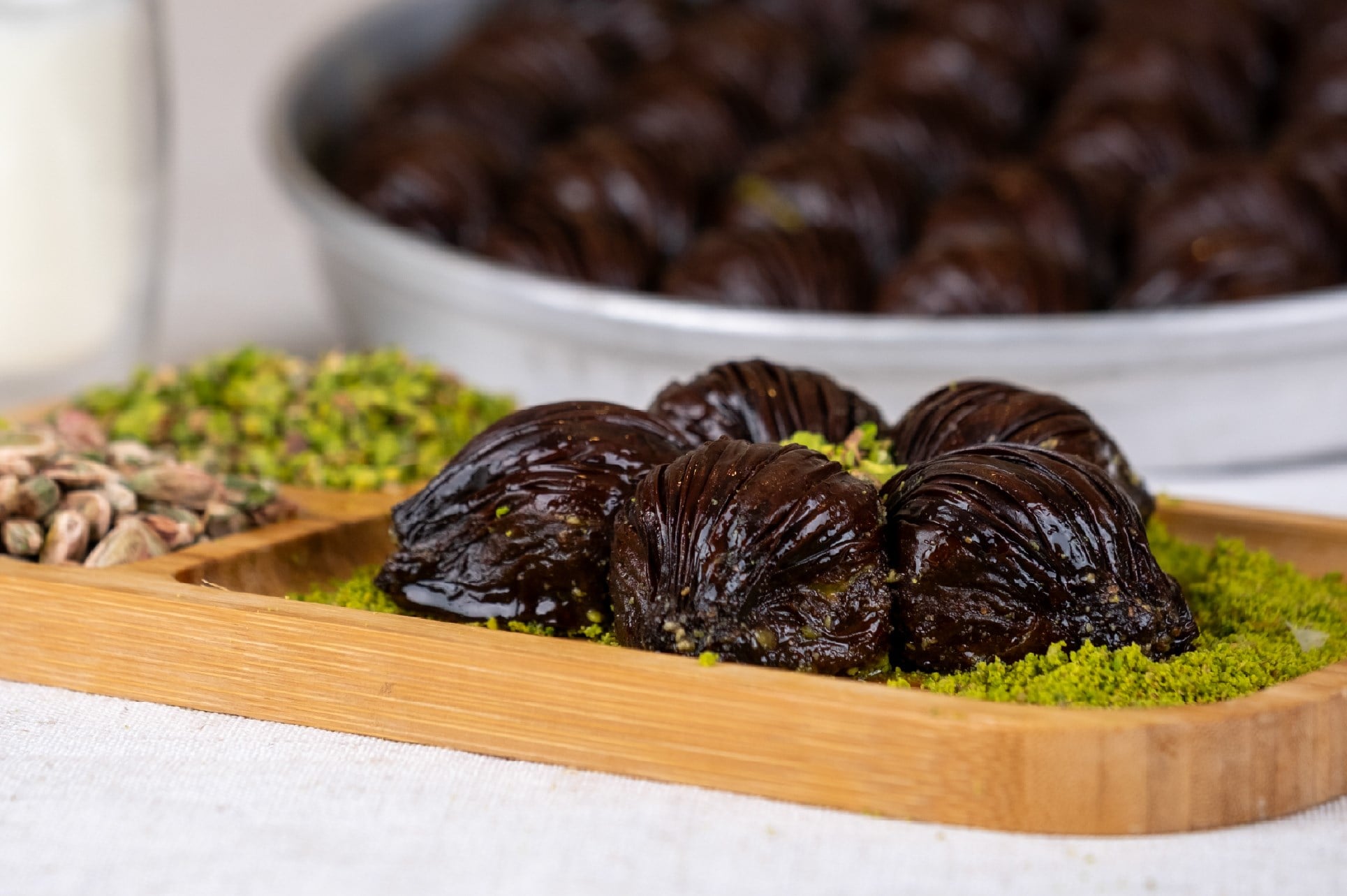 Çikolatalı Midye Baklava