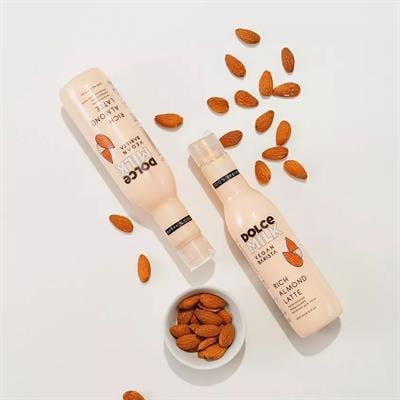 Vegetable body milk  Almond  fl. 200 ml